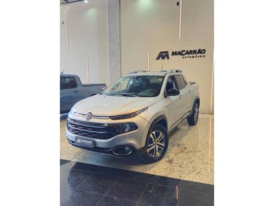 FIAT TORO 2.0 16V TURBO DIESEL VOLCANO 4WD AT9 FIAT TORO 2.0 16V TURBO DIESEL VOLCANO 4WD AT9